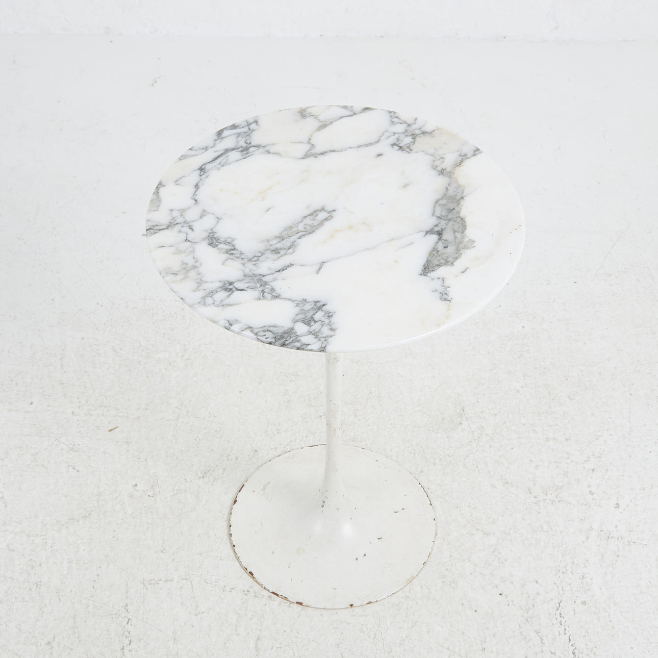 EERO SAARINEN. Table, "Tulip", designed 1957 for Knoll International.