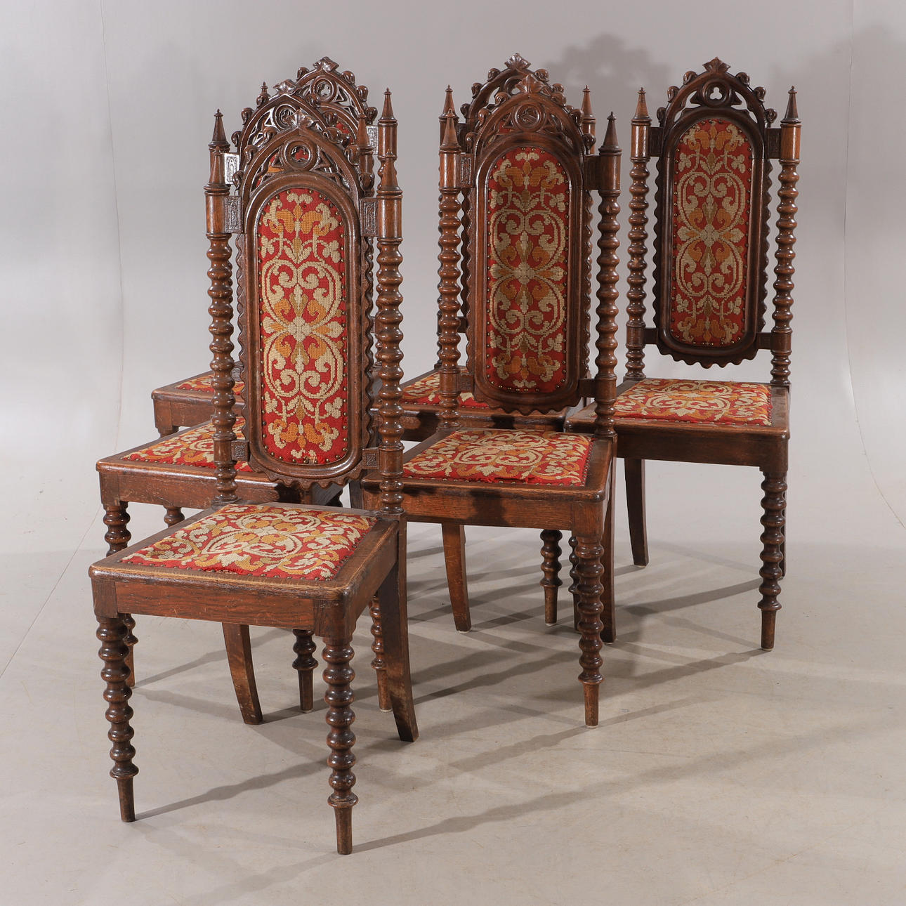 SILLAS, 6 piezas, roble, estilo gótico.