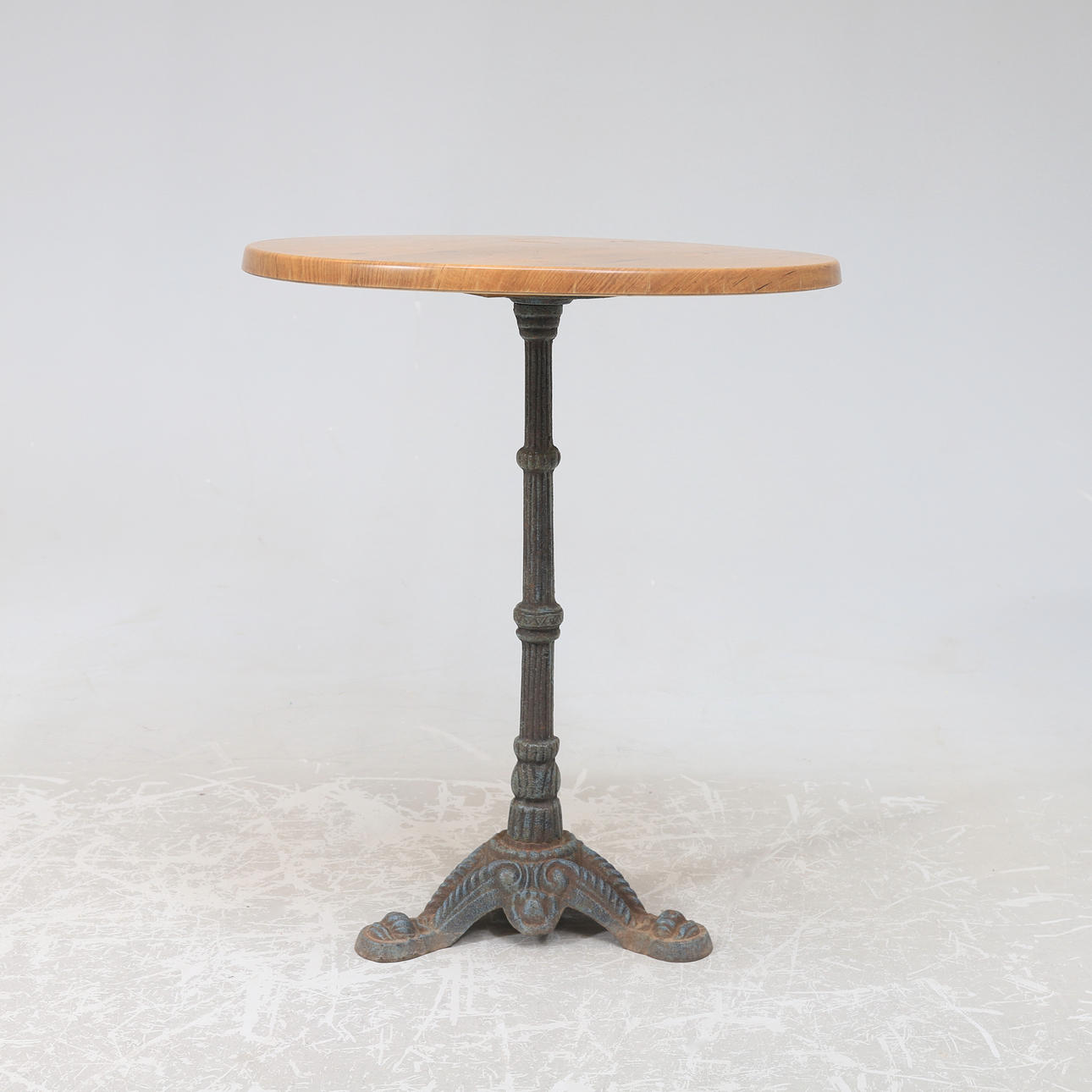 GARTENTISCH, Gusseisen, 18/1900.