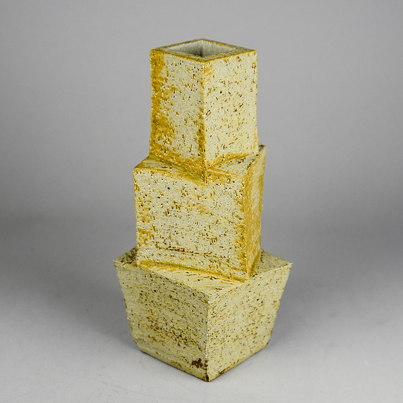 SEBASTIAN SCHEID. Vase.