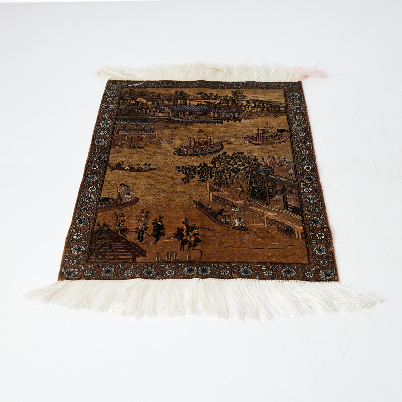 ORIENTALISCHER TEPPICH, China, Seide.