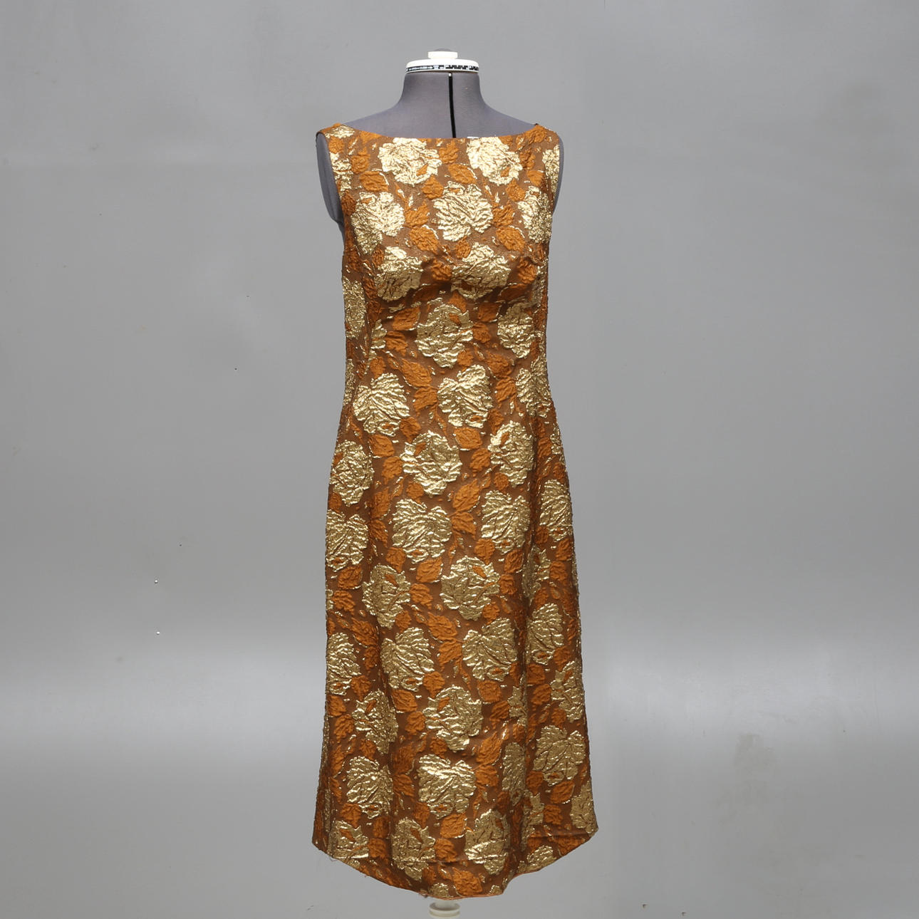 DRESS, labeled Sambo fashion.