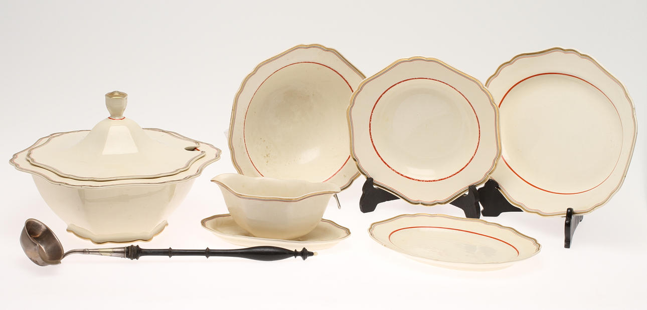 MATSERVISDELAR, 8 delar, porslin, "Ferra" Arabia.