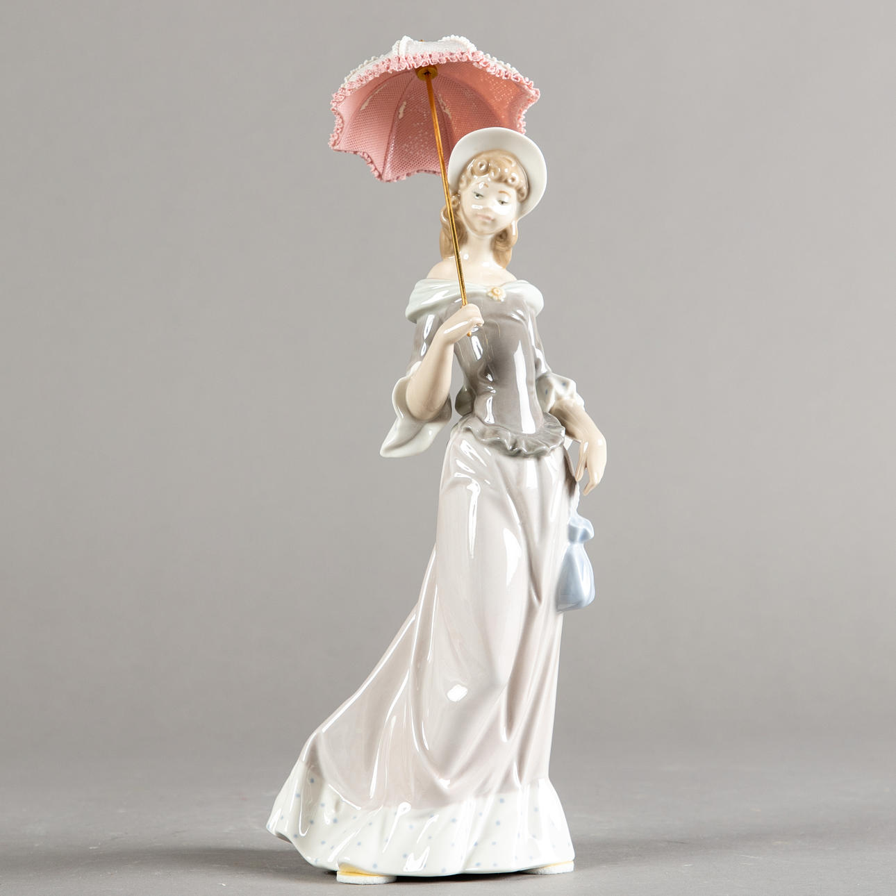 Lladro, Dame med paraply, Spanien, 1978.