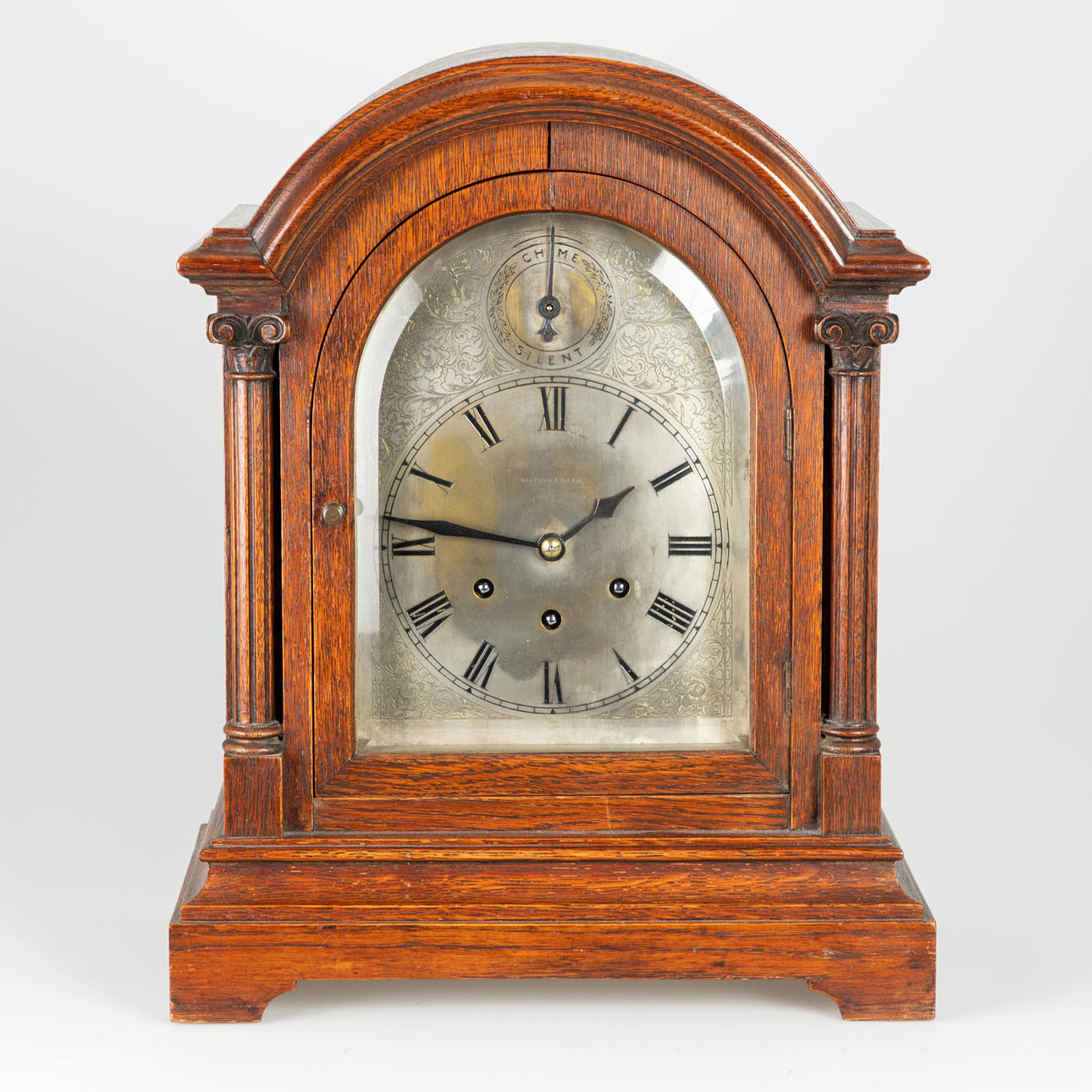 Gustav Becker, Bracket Clock, Freiburg in Schlesien, um 1900.