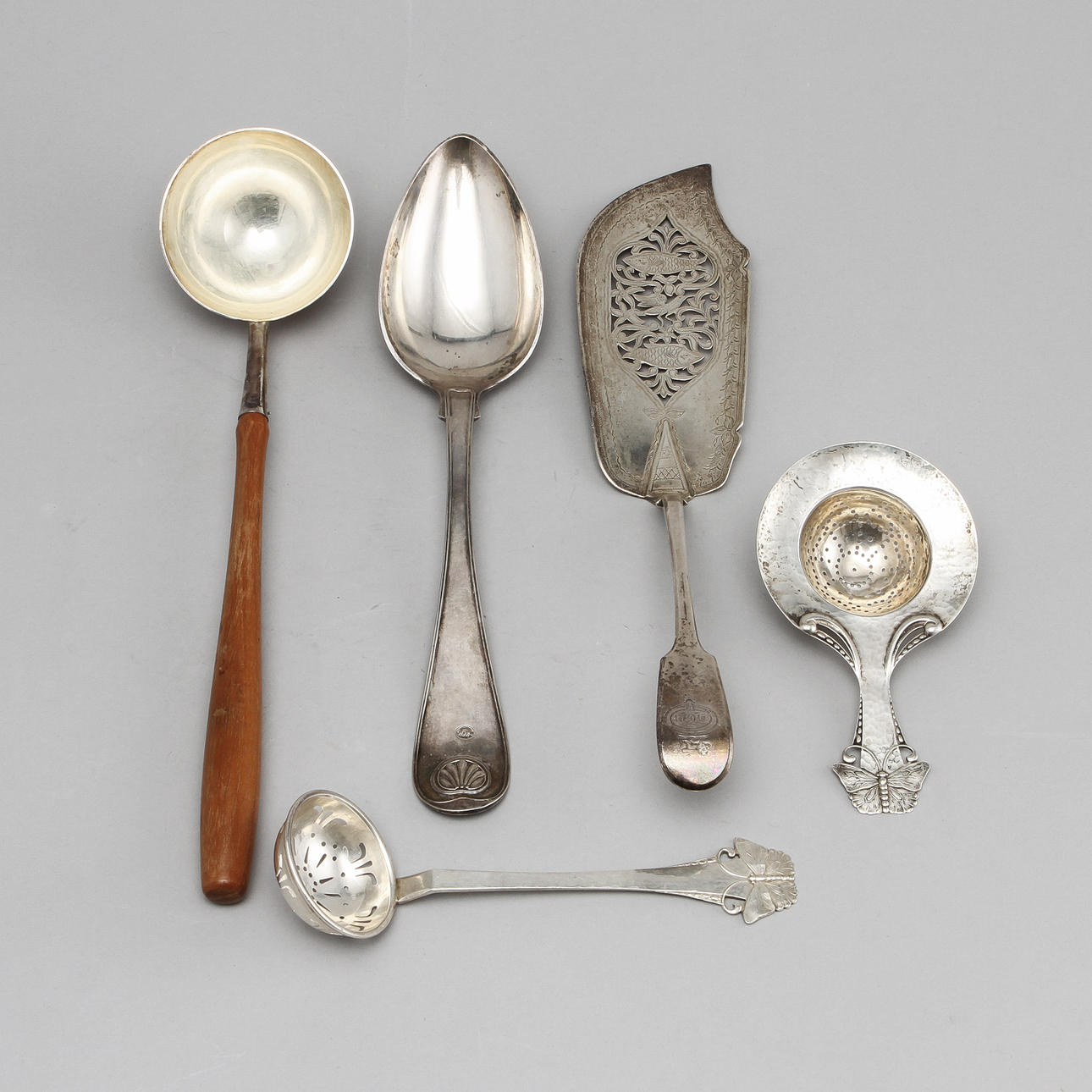 SLEV, SILAR, 2 s, FISKSPADE samt RAGUSKED, silver, Sverige och England.