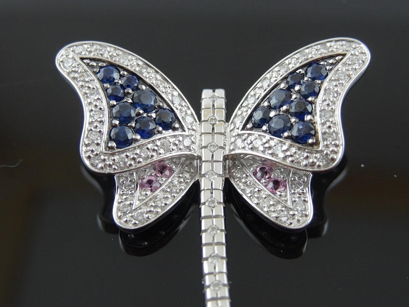 BUTTERFLY HÄNGE med diamanter och safirer 2,00cts.