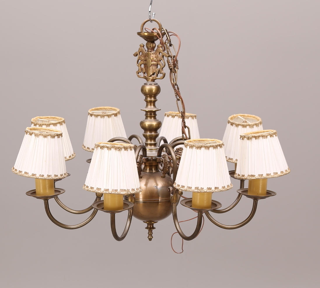 TAKARMATUR, mässing, åttaarmad, lampskärmar, 1930/40-tal.