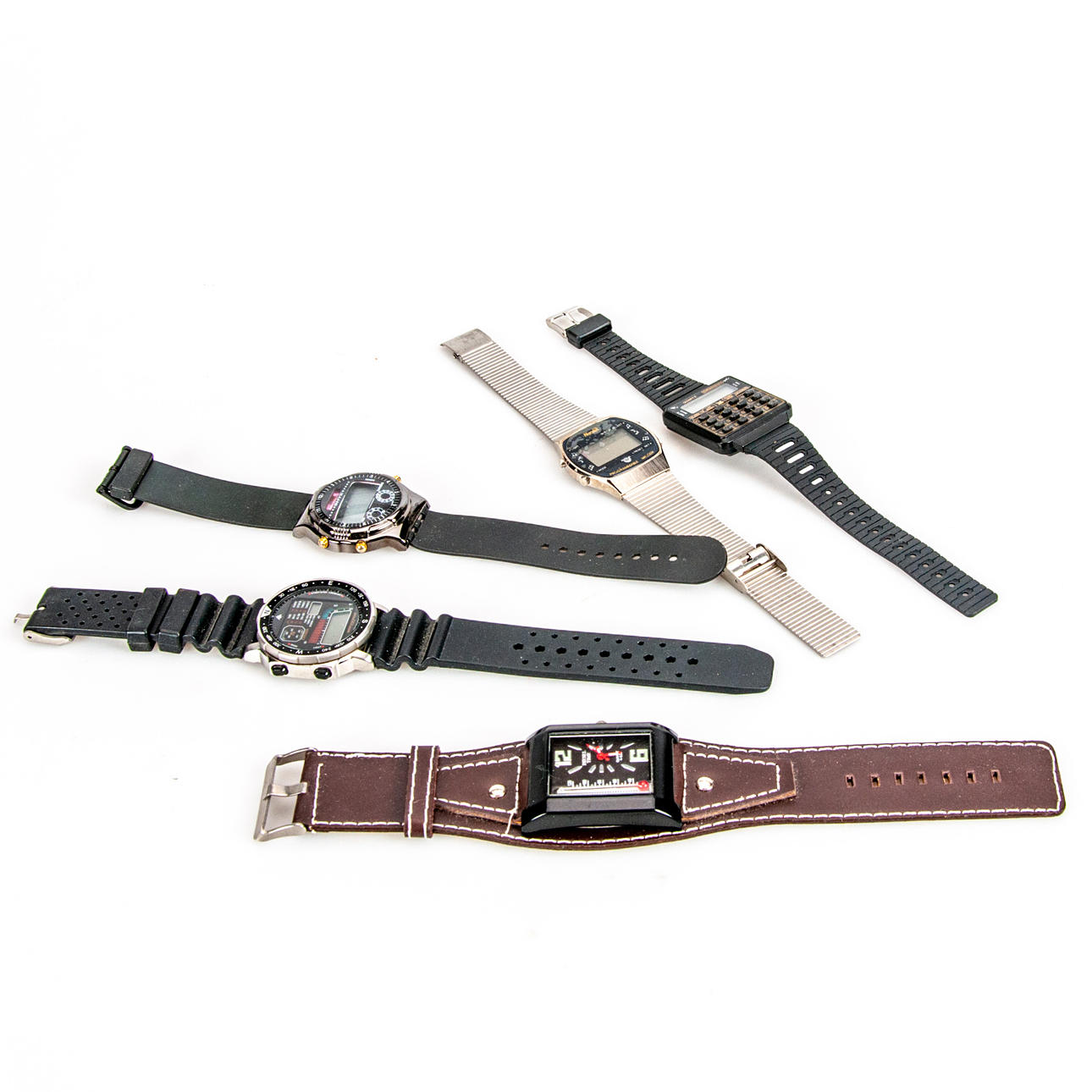 ARMBANDSUR. 5 st, quartz med digital urtavla.