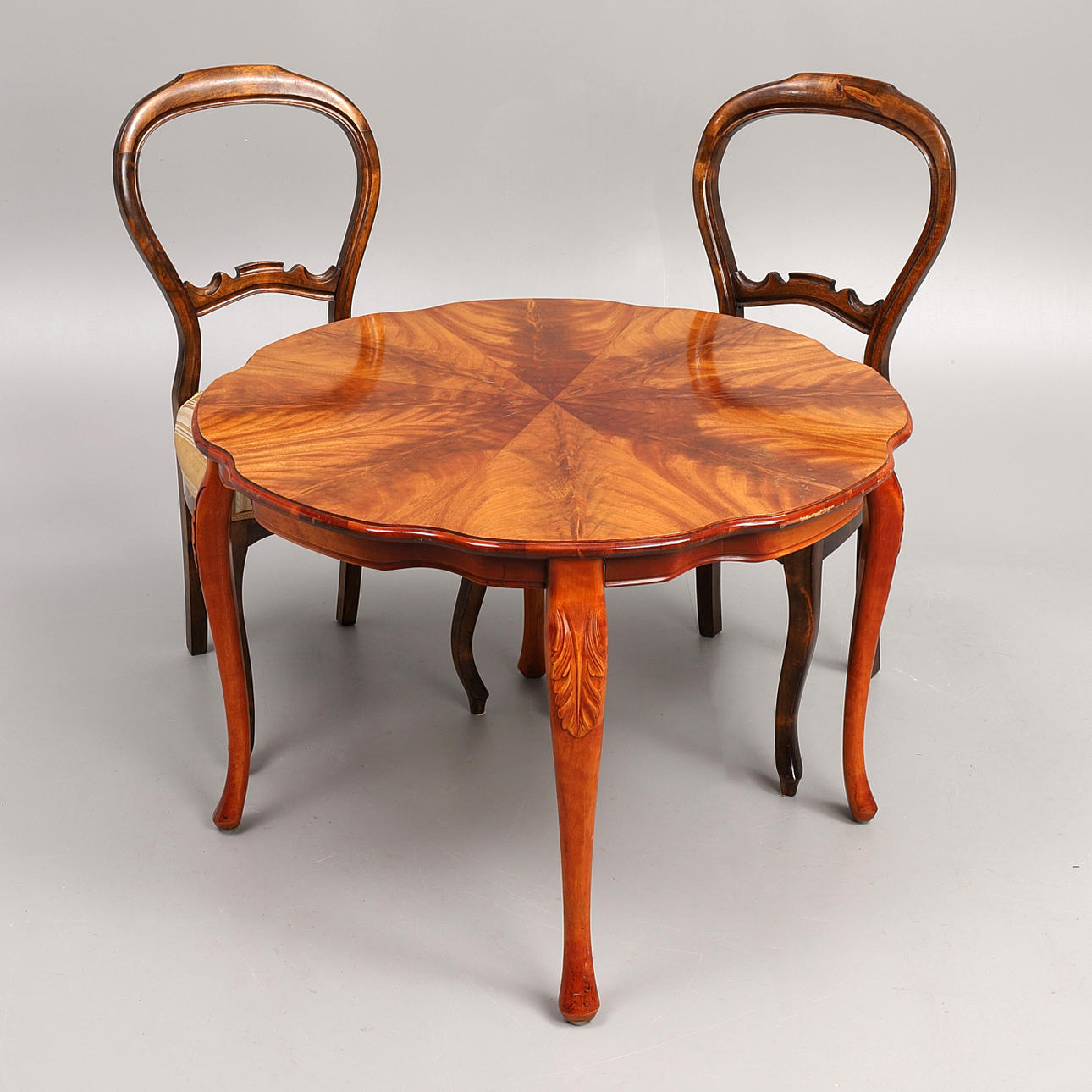 COFFEE TABLE, CHAIRS 1 pair, rococo style.