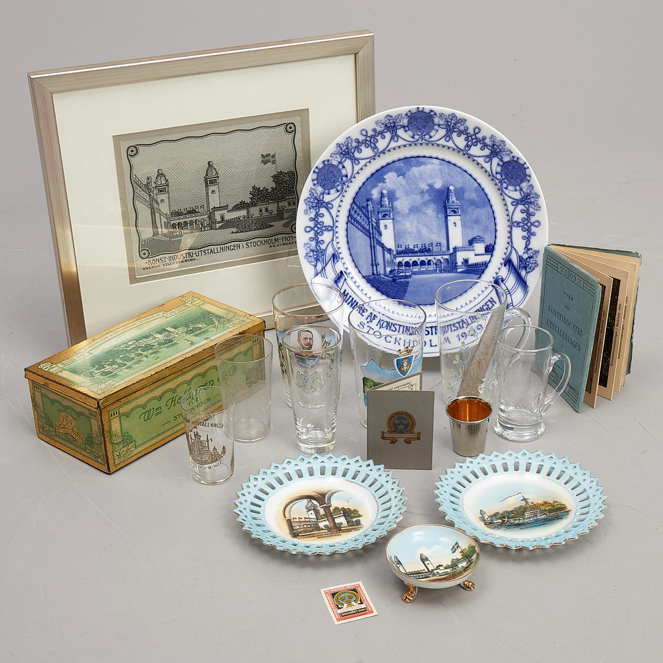 STOCKHOLMSUTSTÄLLNINGEN 1909, 17 föremål.