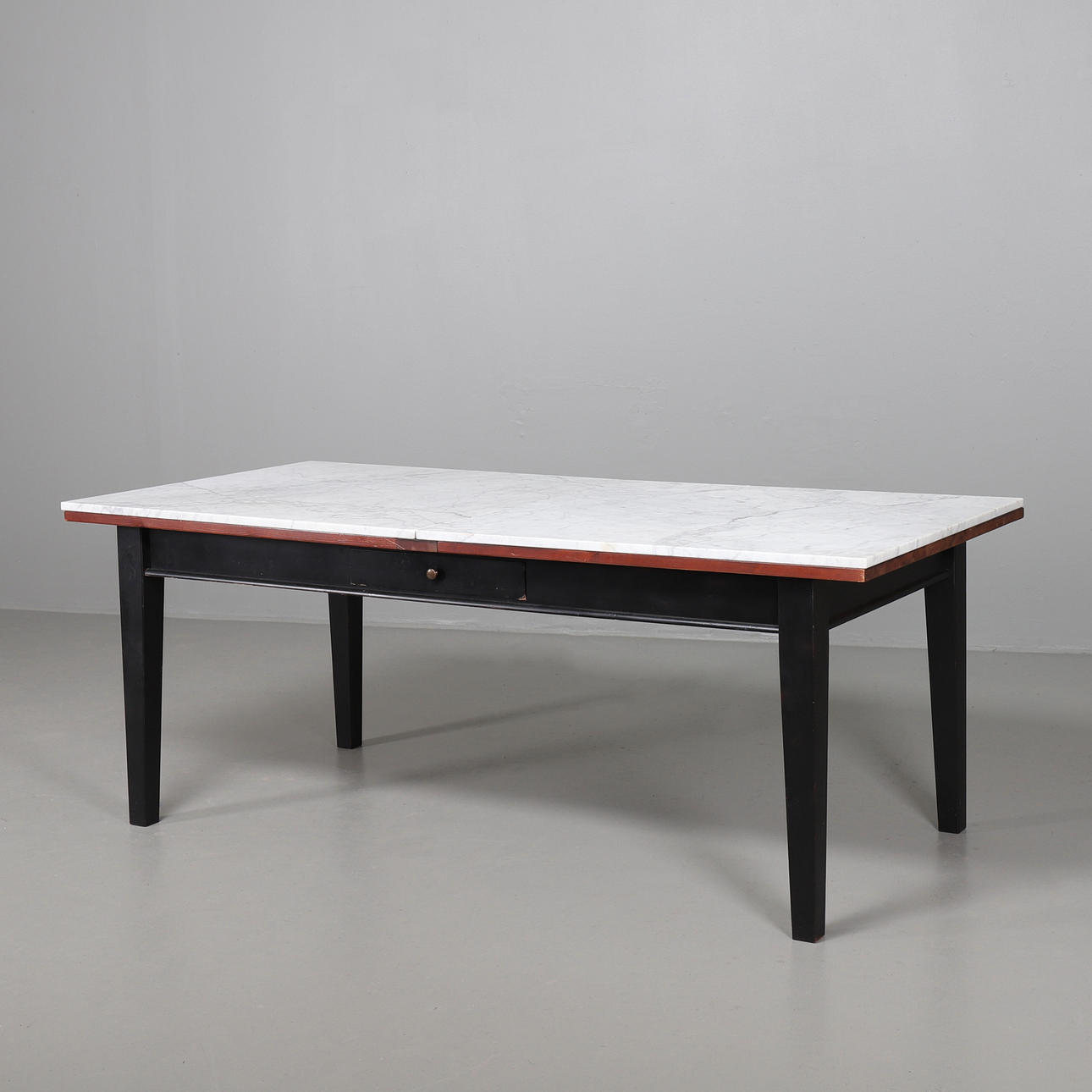 MATBORD med marmorskiva, 2000-tal.