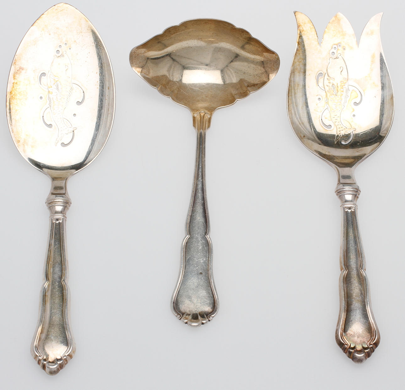 FISKBESTICK OCH SÅSSLEV, 3 delar, silver, Horsens silverfabrik/W.& S. Sorensen/Christian F. Heise, Danmark, 1931/1958, vikt 228 gram.