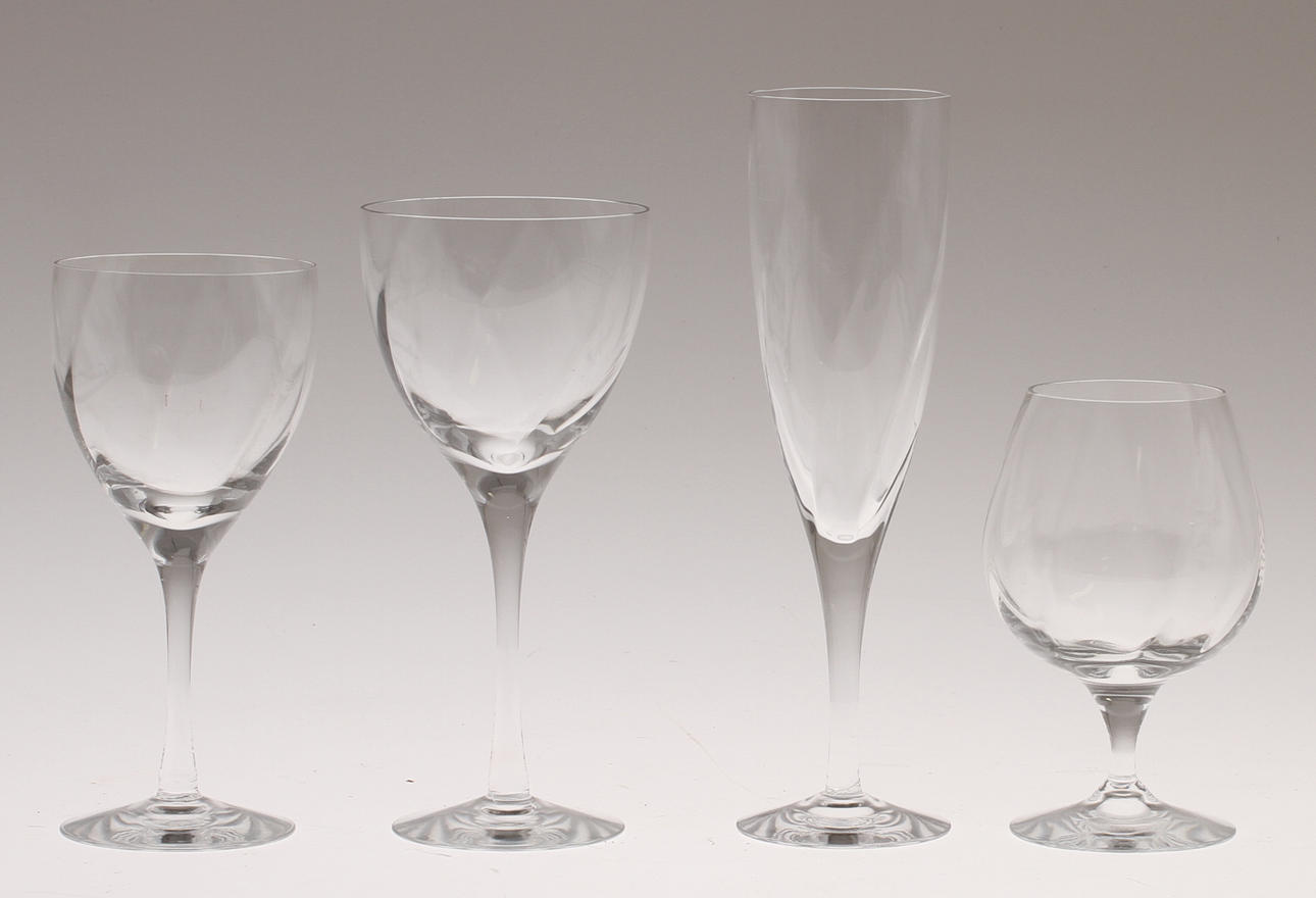 GLASSERVISDELAR, 12 delar, "Chateau" Kosta Boda.