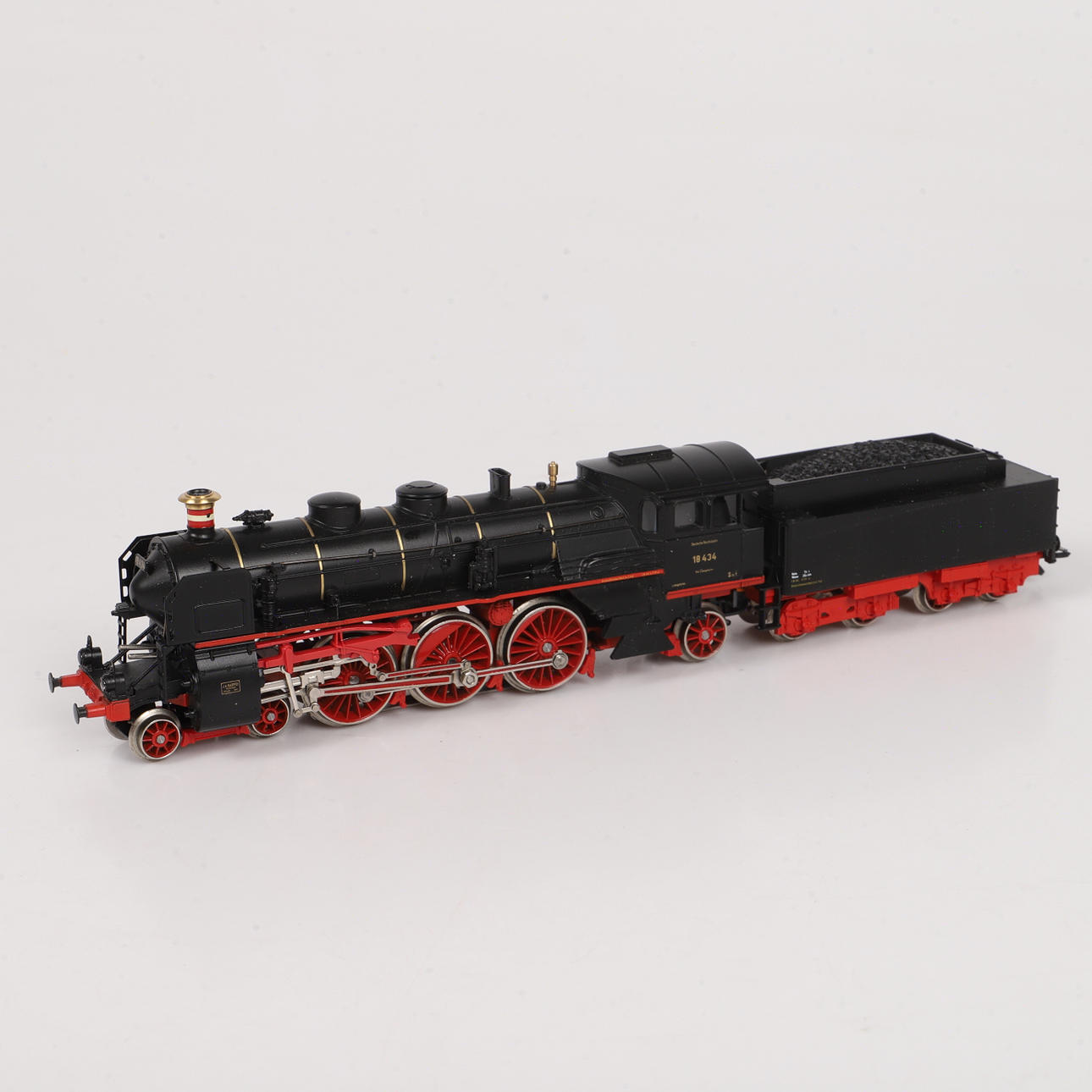 MÄRKLIN 3318 Dampflokomotive BR 18, OVP.