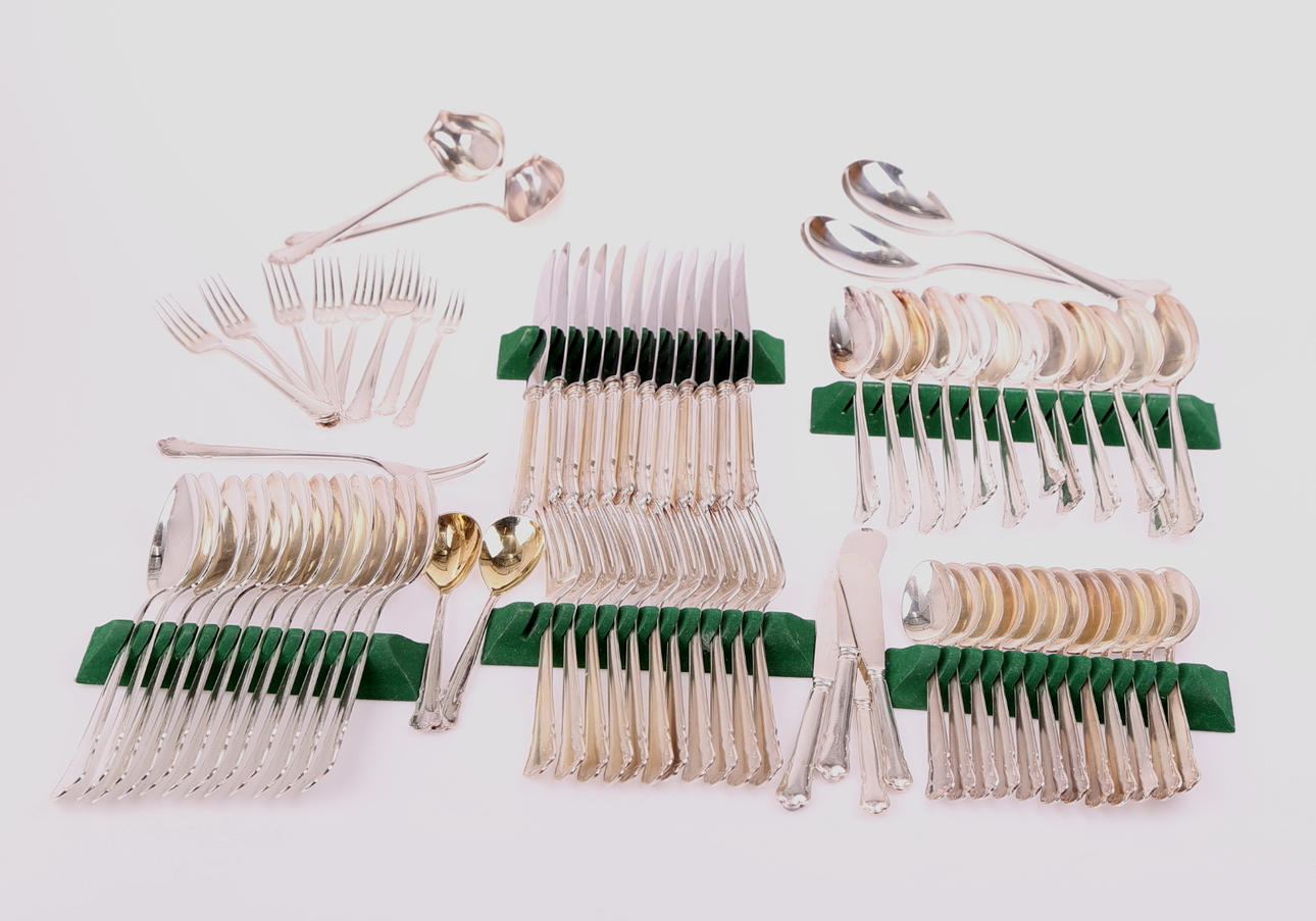 BESTICKSERVIS, 77 delar, nysilver.