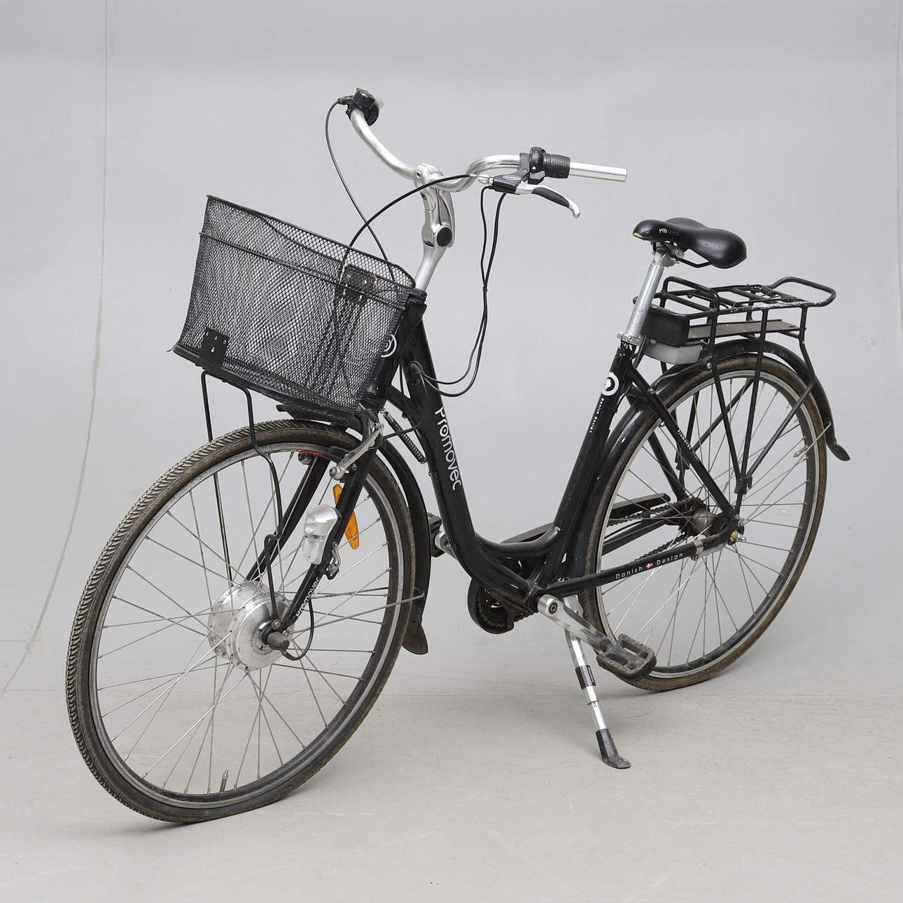 ELECTRIC BICYCLE, 28", Promovec.
