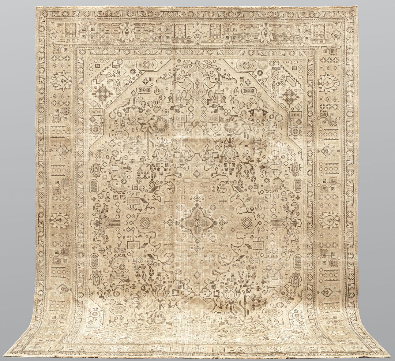 MATTA, Vintage. 320 x 243.