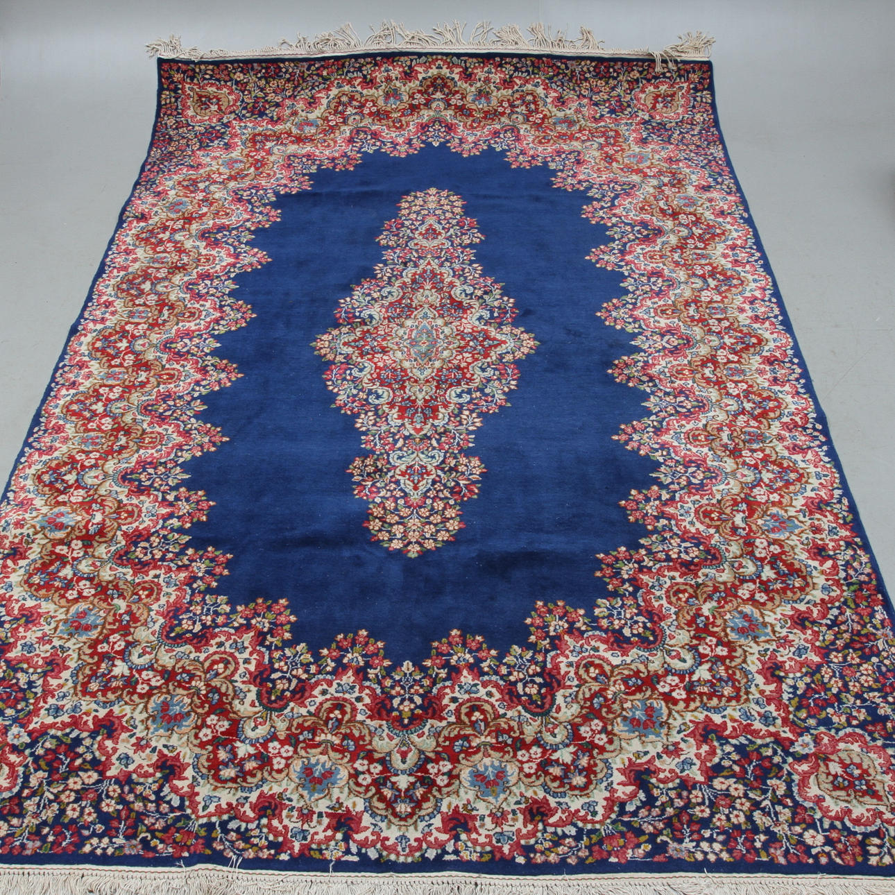 MATTA, orientalisk, ca 295 x 206 cm.