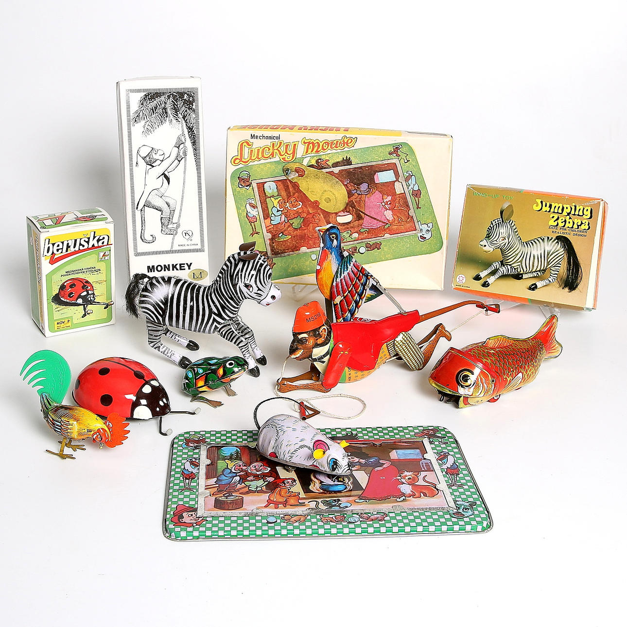 PARTI PLÅTLEKSAKER, 8 delar, blandade djur, 1900-talets andra hälft.