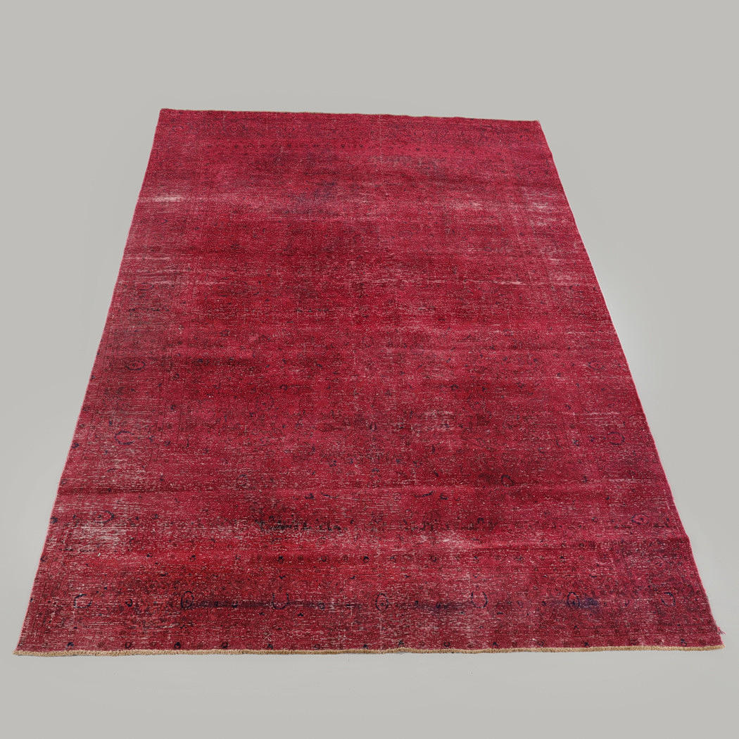 MATTA, Bargi Decolorized, red tones.