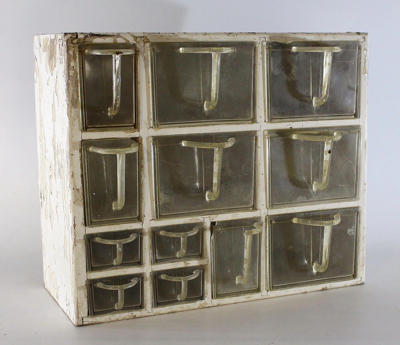 KRYDDHYLLA, trä och plast, Reda, 12 redor.