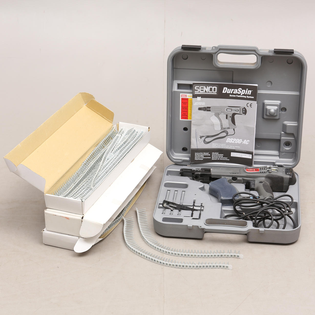 AUTOMATIC SCREWDRIVER, Senco Duraspin DS200-AC.