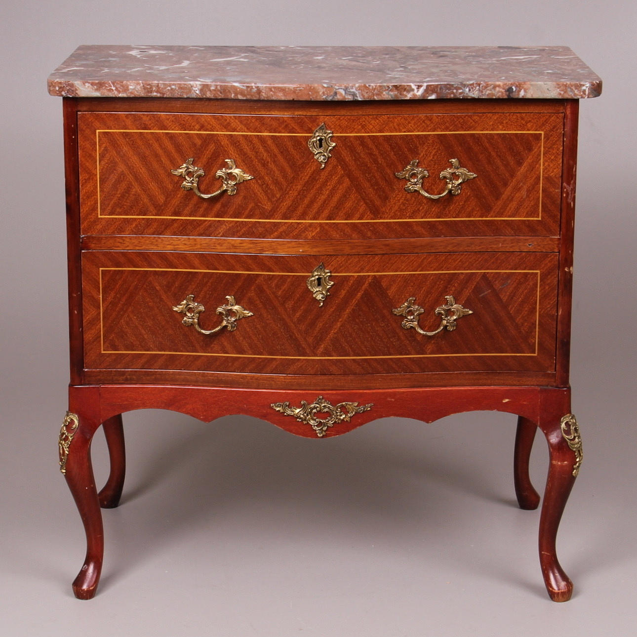 BYRÅ, med stenskiva, rokokostil, 1900-tal.