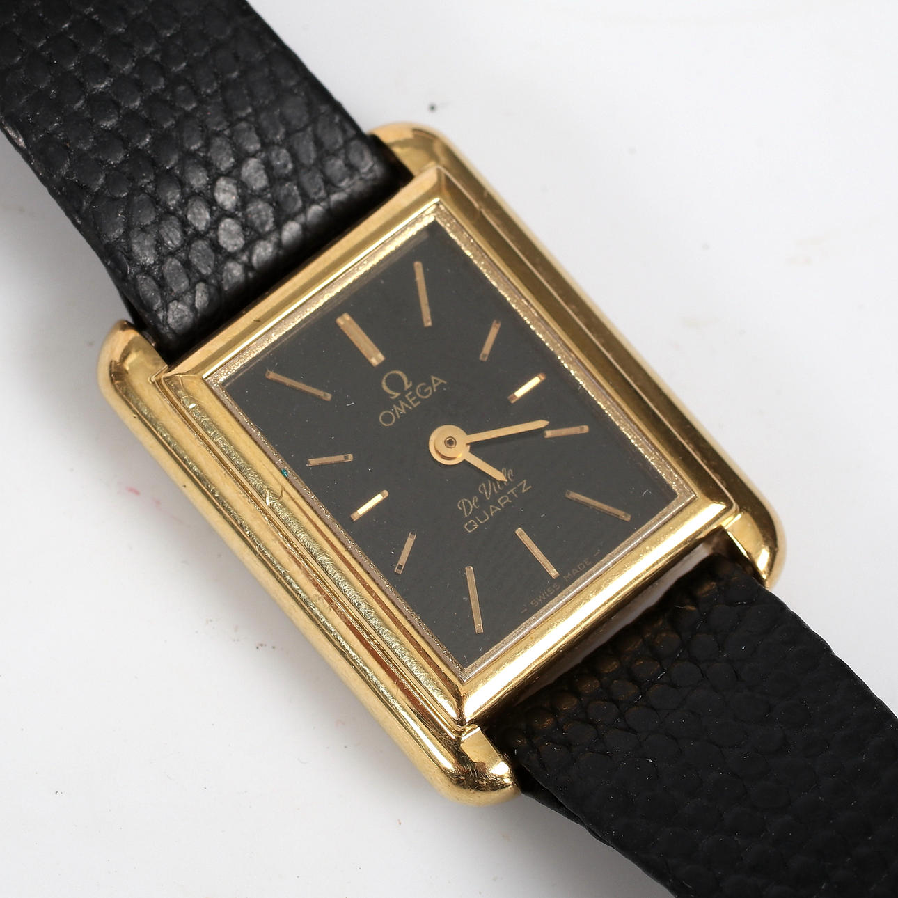 DAMEUR, Omega, De Ville, quartz.