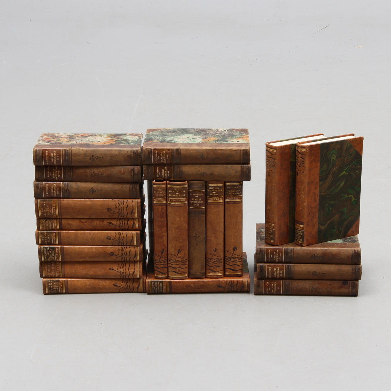 ALBERT ENGSTRÖM. 13 band, samt 9 band samlade teckningar, Albert Bonniers Förlag.