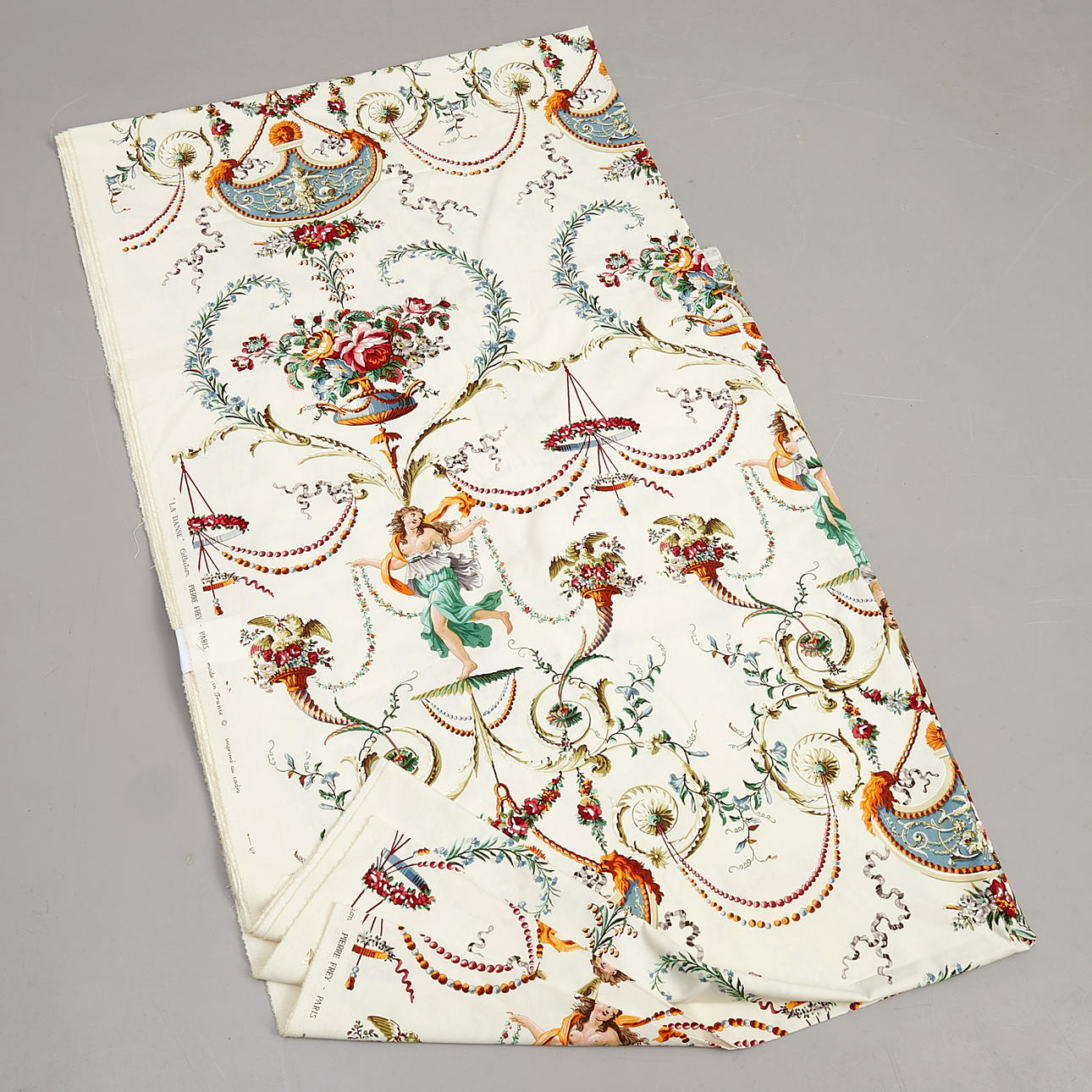 MÖBELSTOFF, Pierre Frey "La danse".