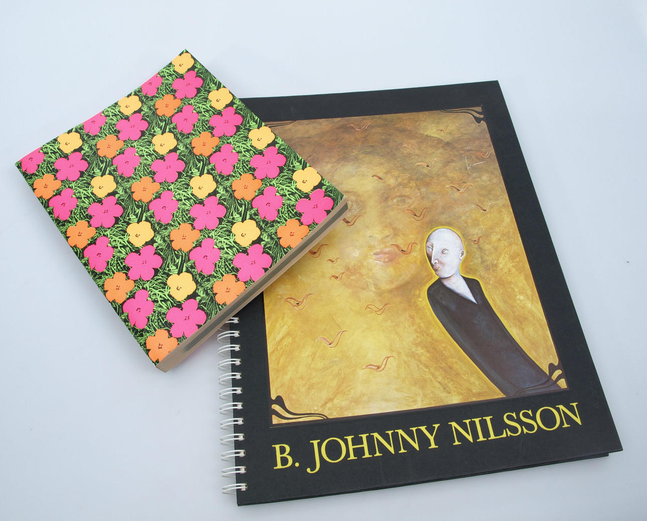 BÖCKER, 2 stycken, Andy Warhol och B. Johnny Nilsson.