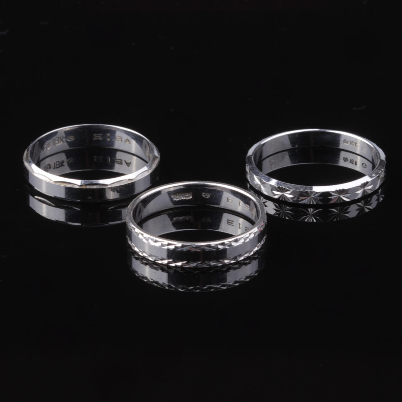 RINGAR, 3 st. 18k vitguld, 1987, vikt ca 10,39 gram.