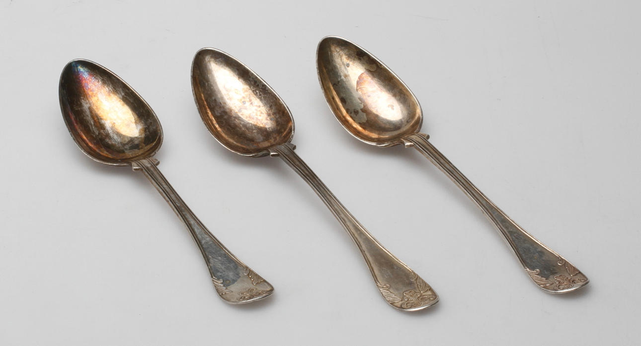 SKEDAR, 3 st, silver, bland annat Carl Olof Holm Norrköping, vikt ca. 204 gram.