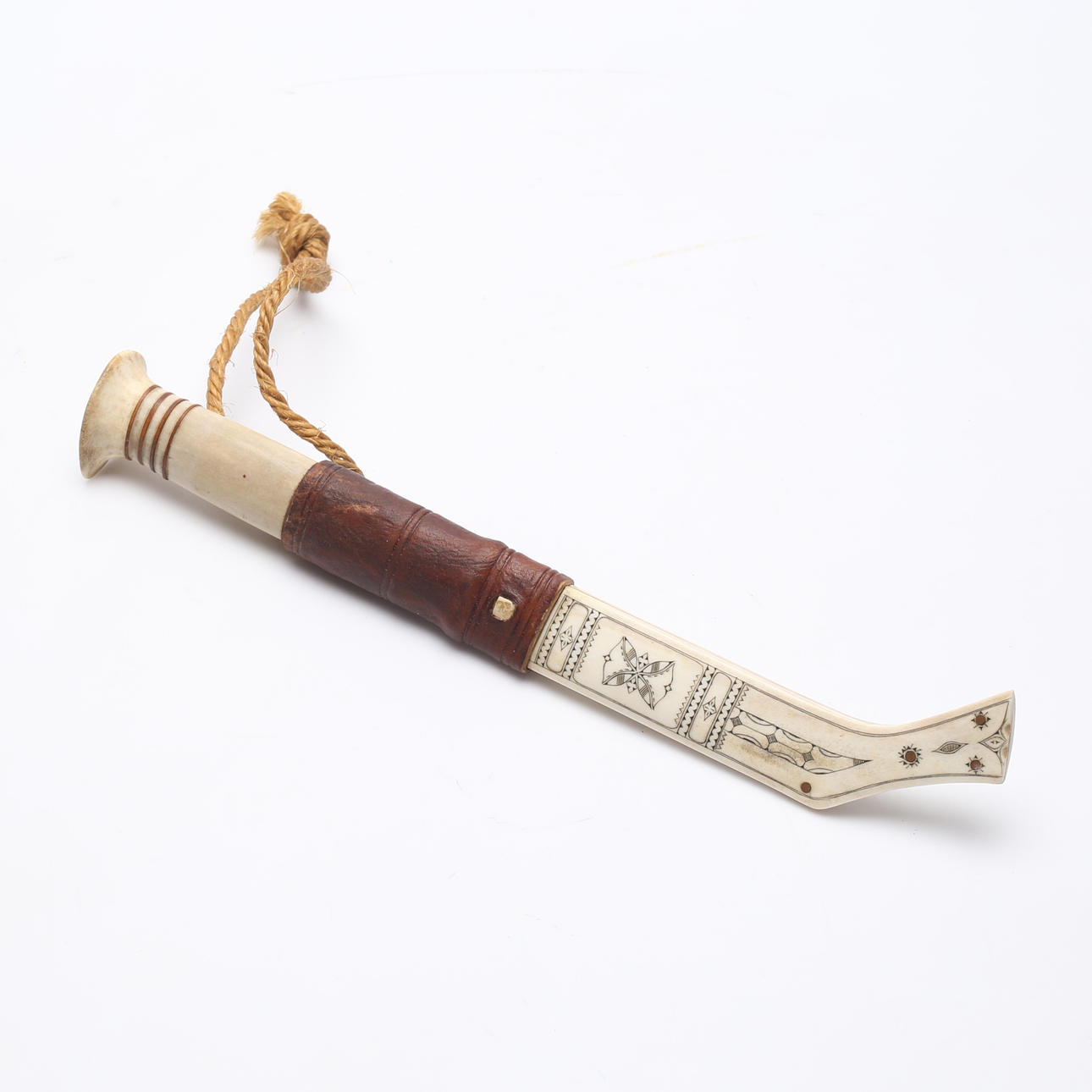 NIKOLAUS FANKKI. Same knife, signed N. Fankki.