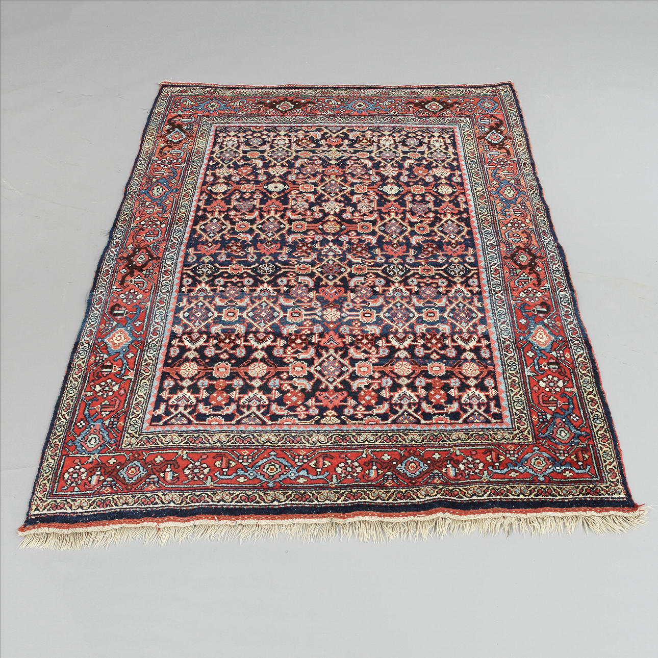 ORIENTALISK MATTA, sannolikt Feraghan. 203 x 140 cm.