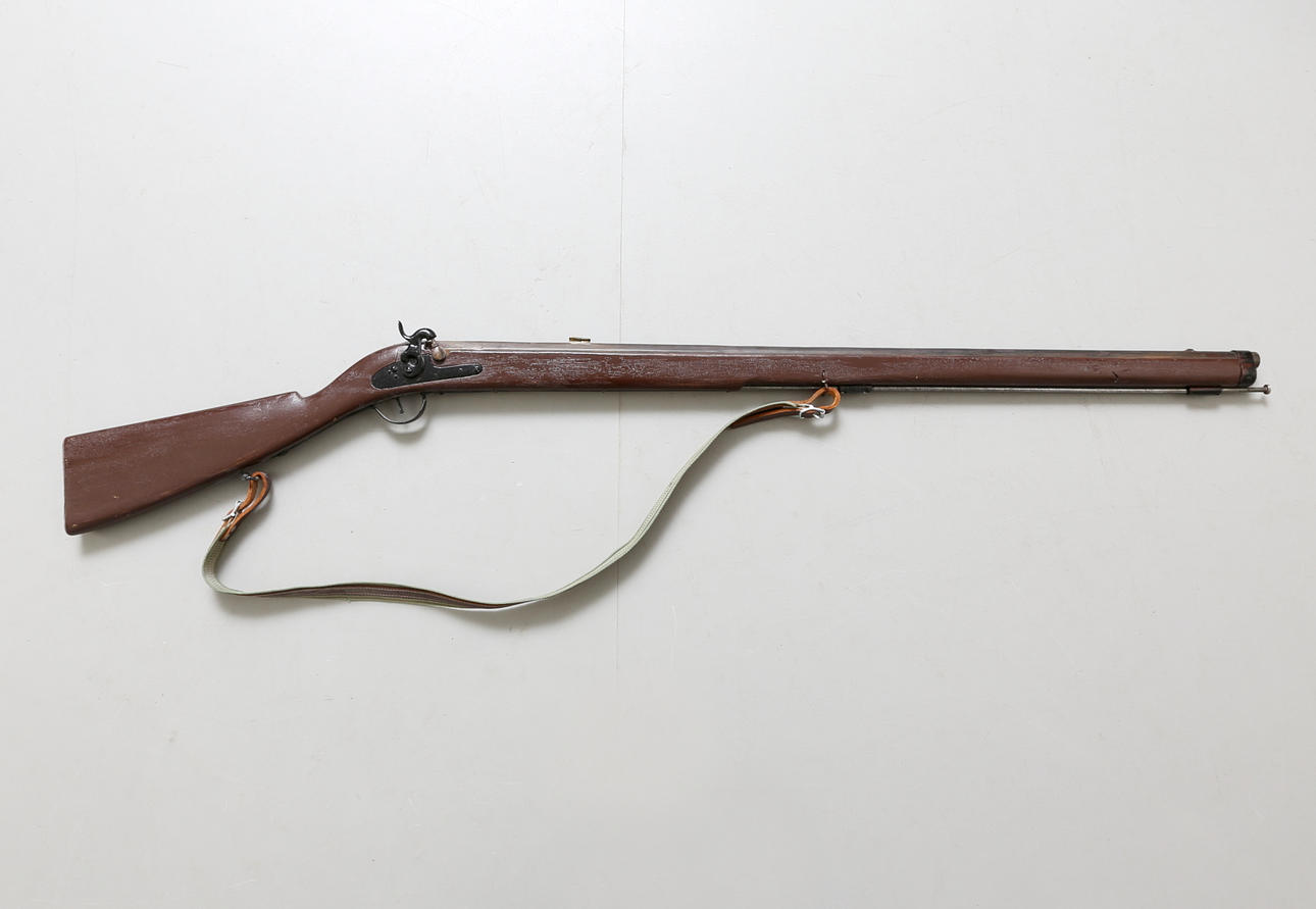 BATCH LOCK RIFLE, 1800s.