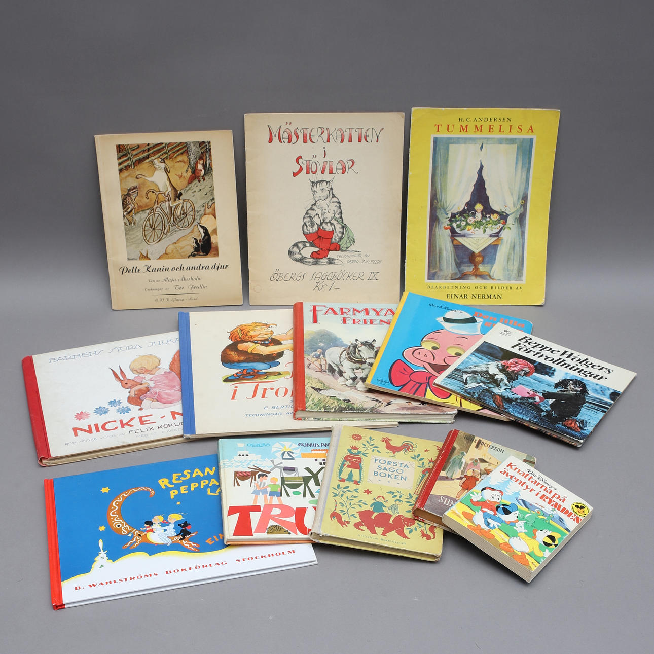 BARNBÖCKER, 13 st, 1900-tal.