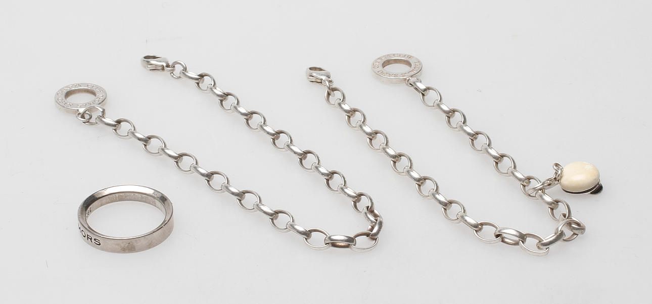 DESIGNSMYCKEN, 3 st, Thomas Sabo och Marc Jacobs.