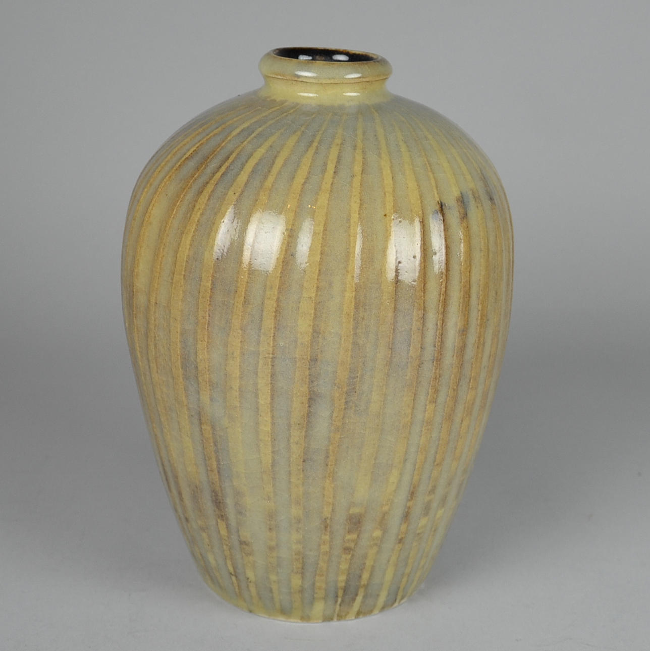 SIEGFRIED & JASCHA SCHNEIDER-DÖRING. Vase.