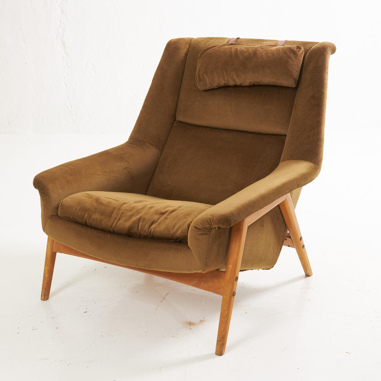 FOLKE OHLSSON. Fåtölj, "Profil", 1900-talets andra hälft.