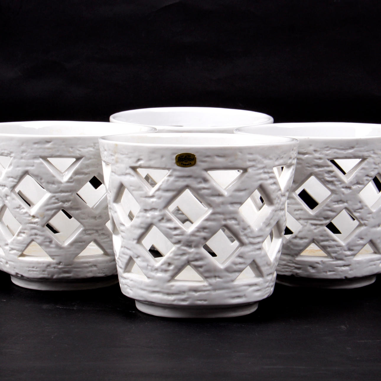 YTTERFODER, 4 st. Gunnar Nylund, Rörstrand.