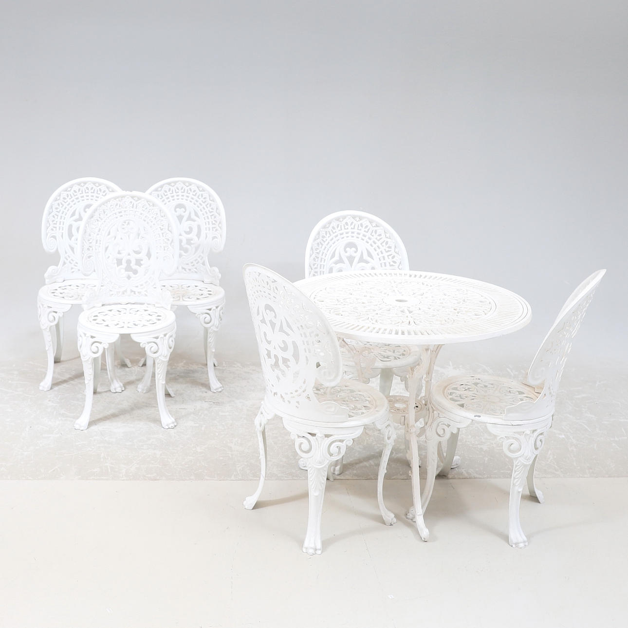 GARDEN GROUP, 7 parts, 1900s.