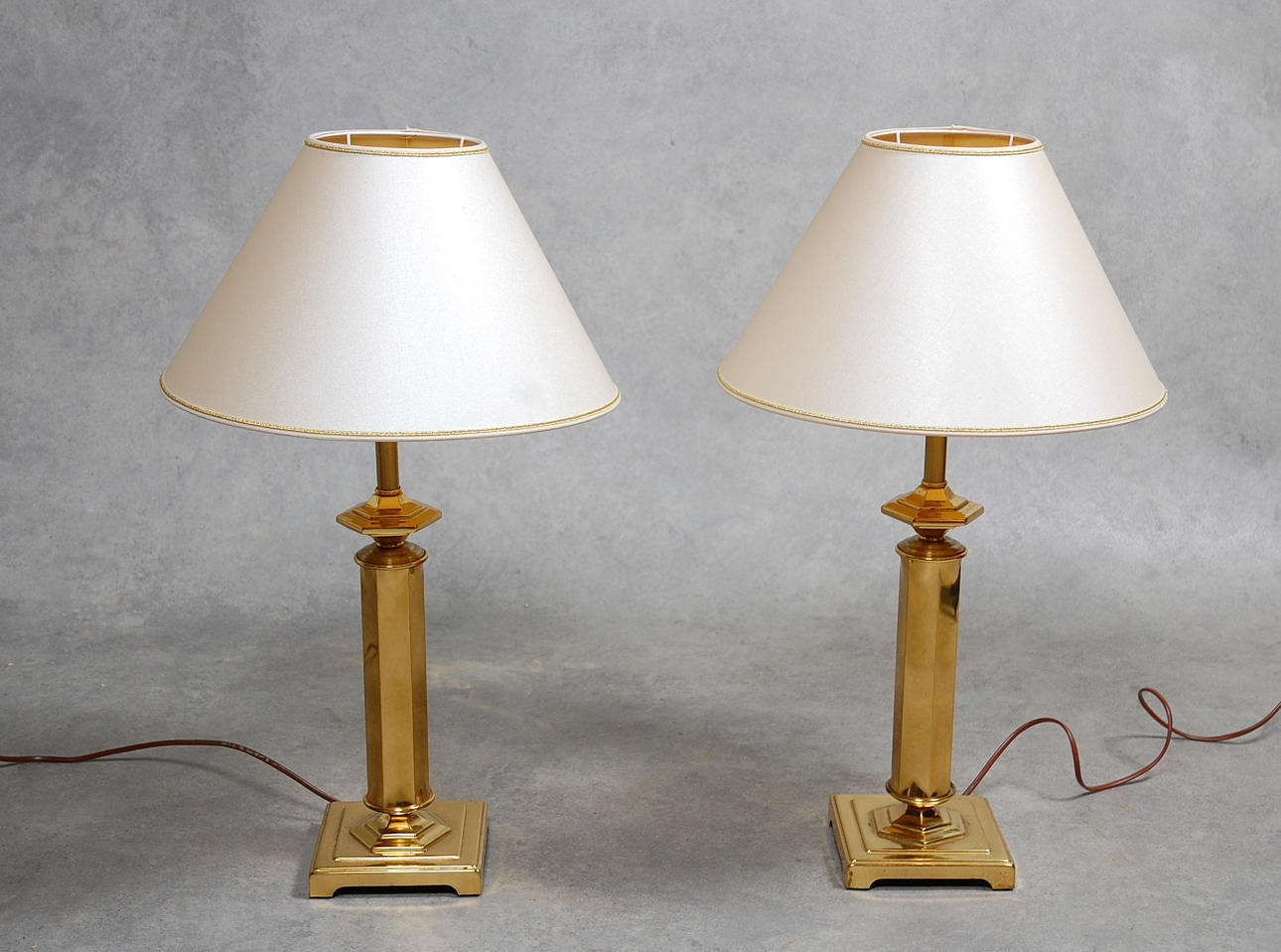 BORDSLAMPOR, 1 par, 1900-talets senare del.