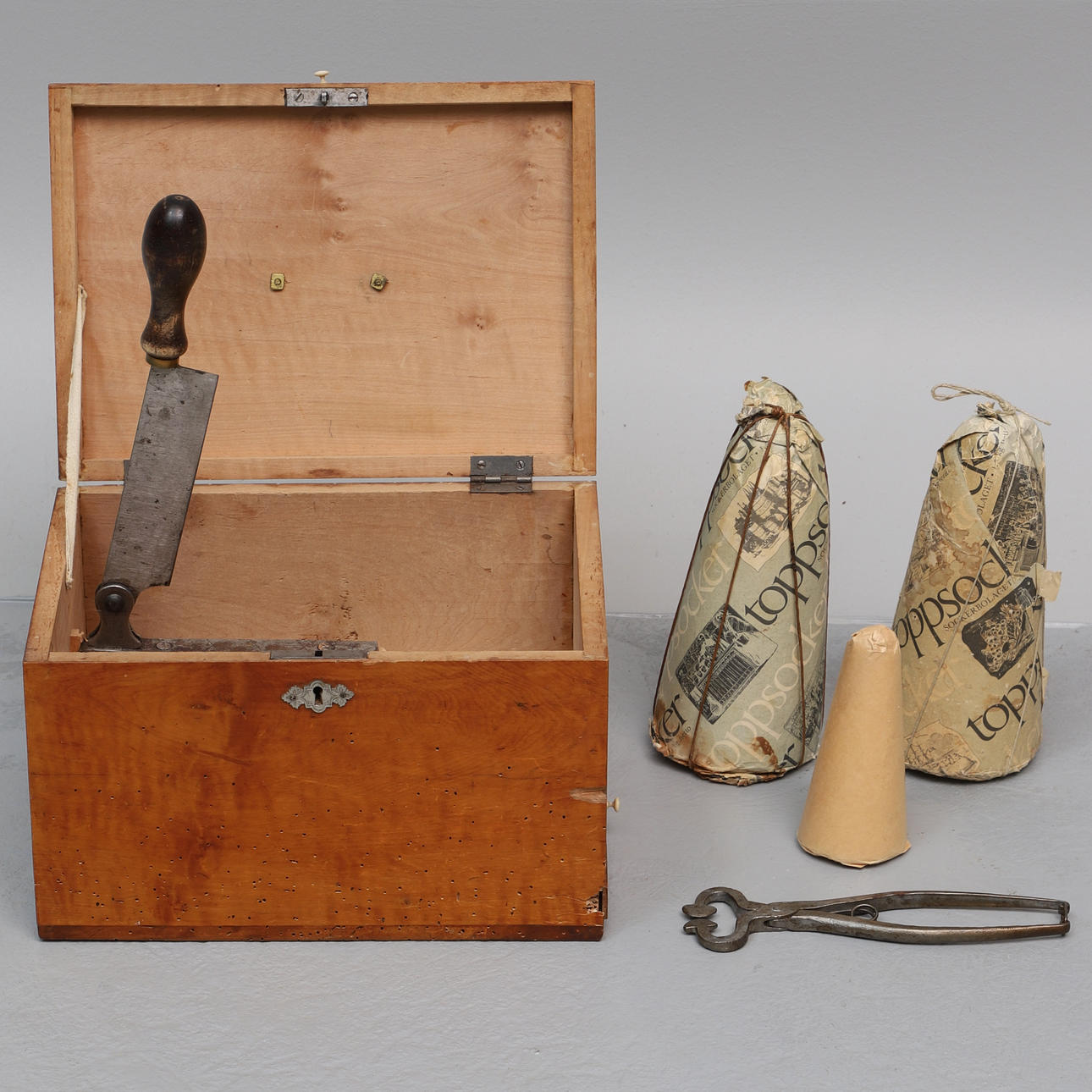 SOCKERSKRIN med toppsocker & sockersax.