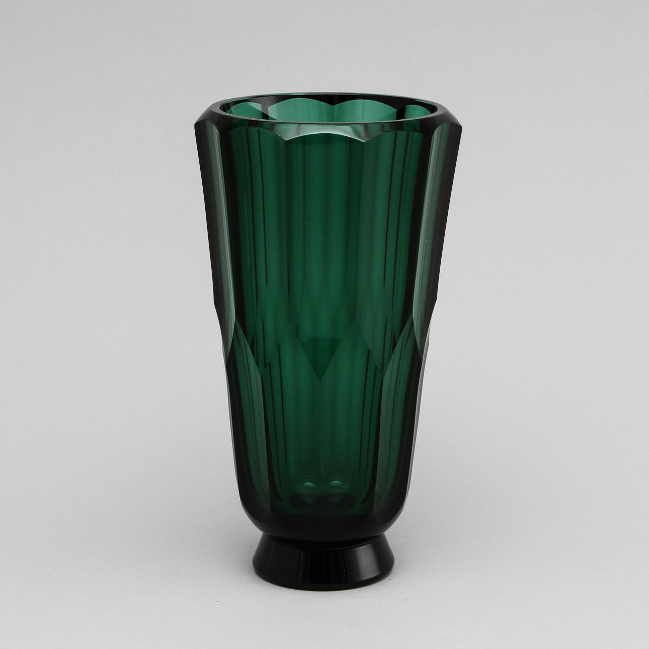 VAS, Simon Gate för Orrefors, signerad.