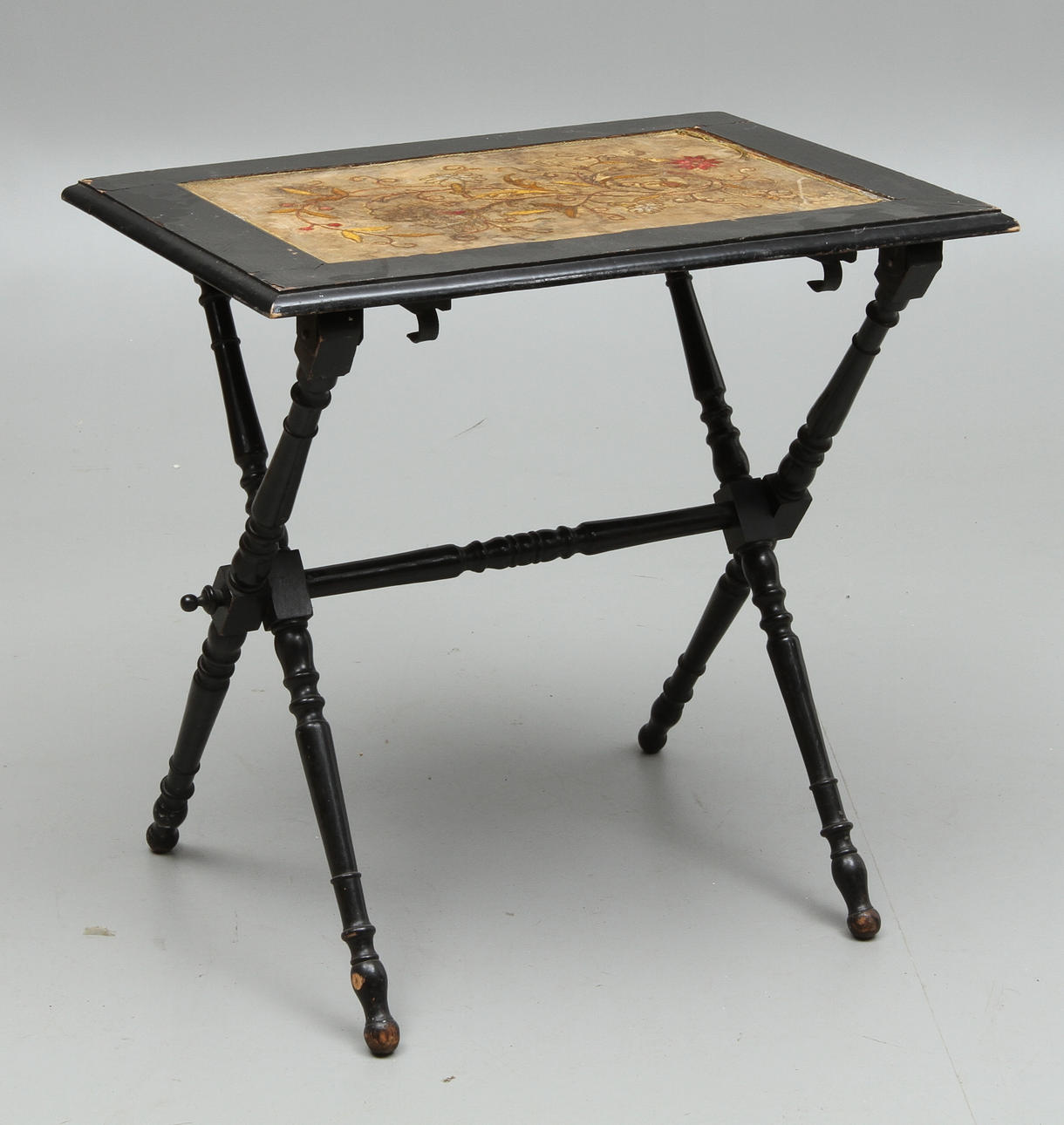 BORD, ihopfällbart, 1800-tal.