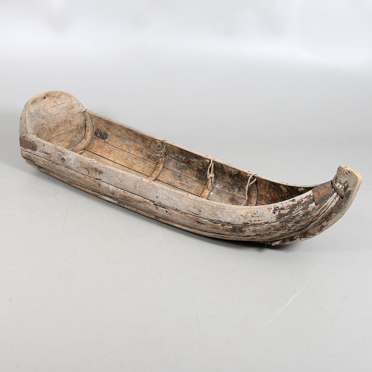 ACKJA / ÅKACKJA, trä, samisk, 1800-tal.