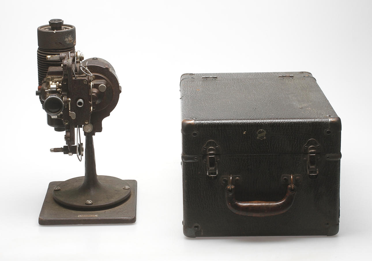 FILMPROJEKTOR, Bell & Howell Co. Chicago, USA, 1920-tal.