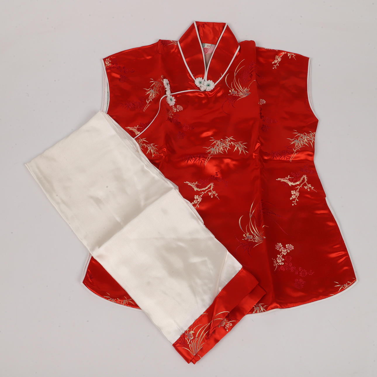 BLUS OCH BYXOR, silke, Kina.